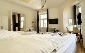 Premium Apartment Located At The Famous Vienna Kutschkermarkt